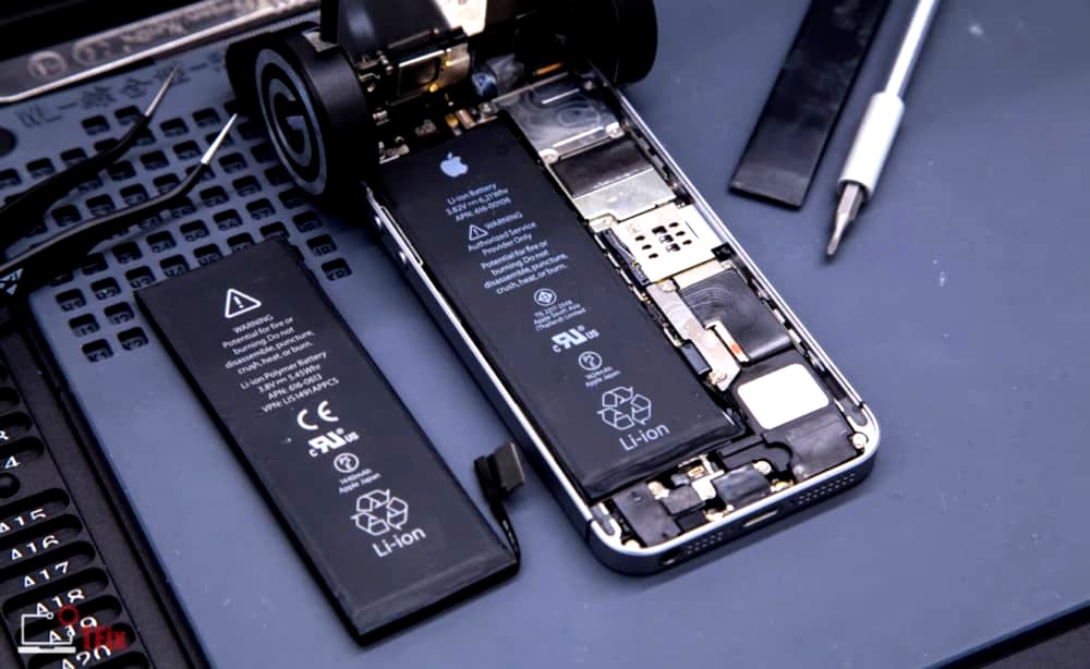 How to Check iPhone Battery Cycles