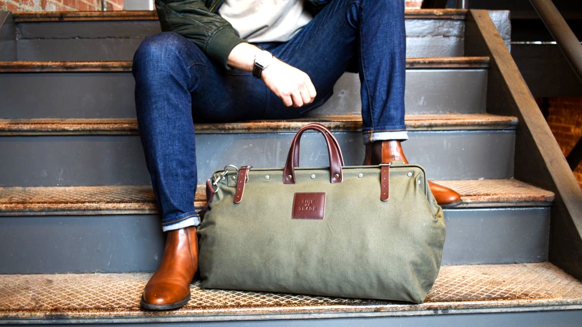 What Men's Accessories Are Stylish